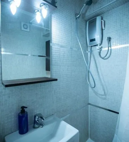 Apartament 12nisou Studio With Balcony