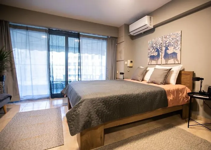 12nisou Studio With Balcony דירה סלוניקי