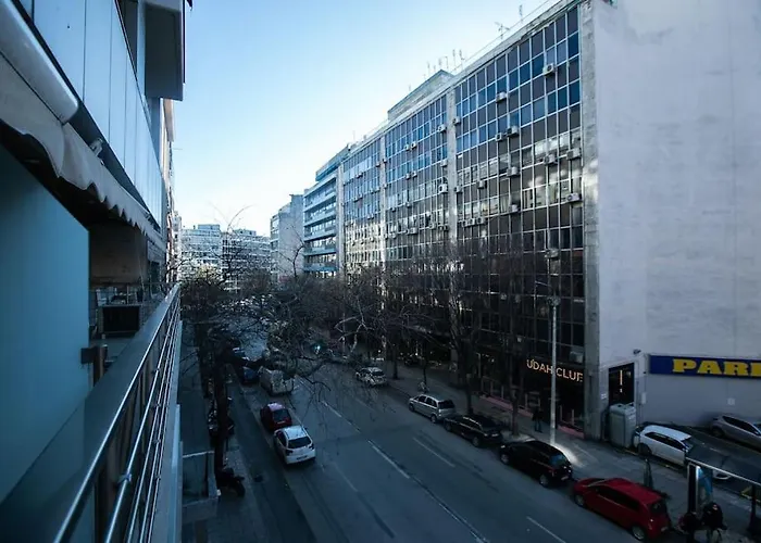 12nisou Studio With Balcony