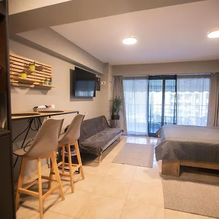 Appartamento 12nisou Studio With Balcony *